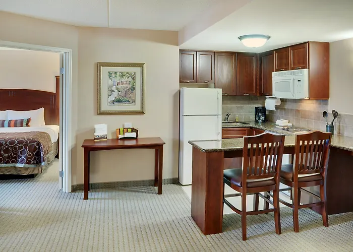 One-Bedroom Queen Suite Mobility and hearing accessible