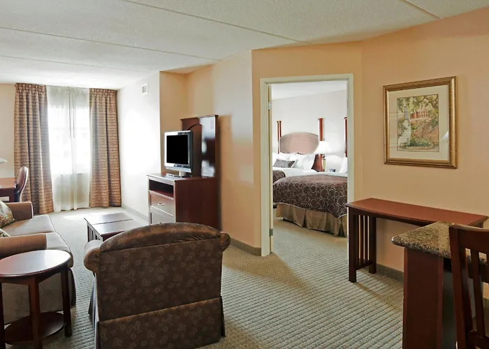 One-Bedroom King Suite